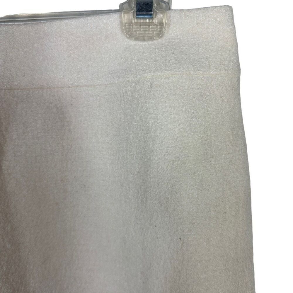 Banana Republic winter white wool skirt with back zip- size 6 - Picture 6 of 10